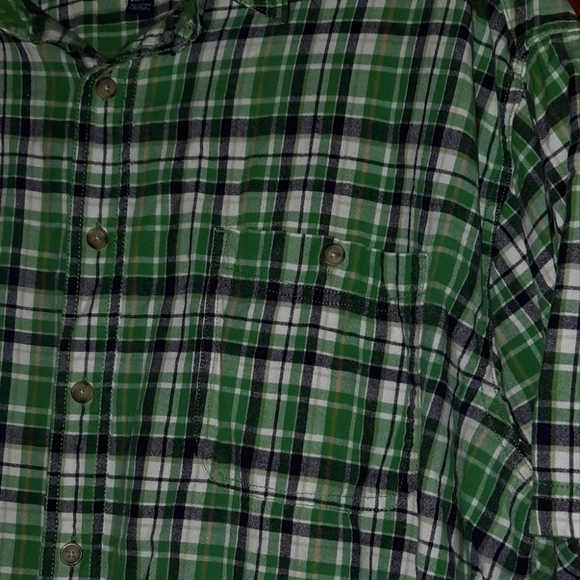 🍀3/15 St. John Bay Men's Flannel Plaid Shirt - Picture 3 of 6